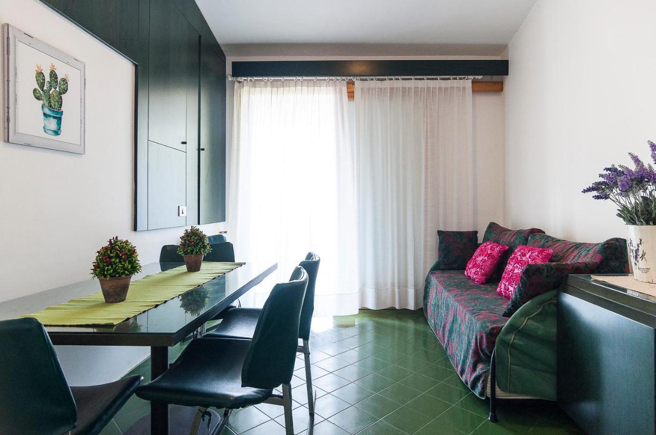 Casa Vacanza Kair Trilo 227 Сперлонга Екстериор снимка