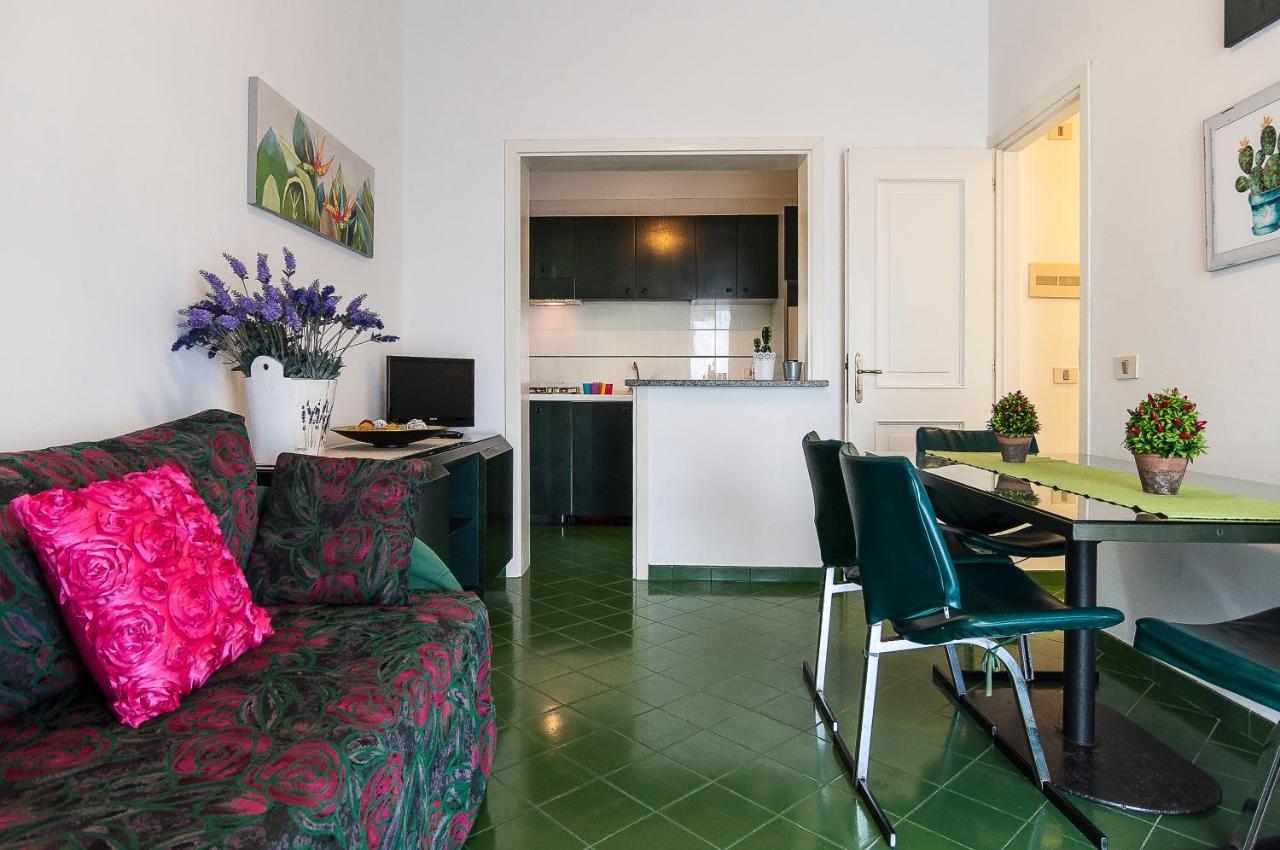 Casa Vacanza Kair Trilo 227 Сперлонга Екстериор снимка